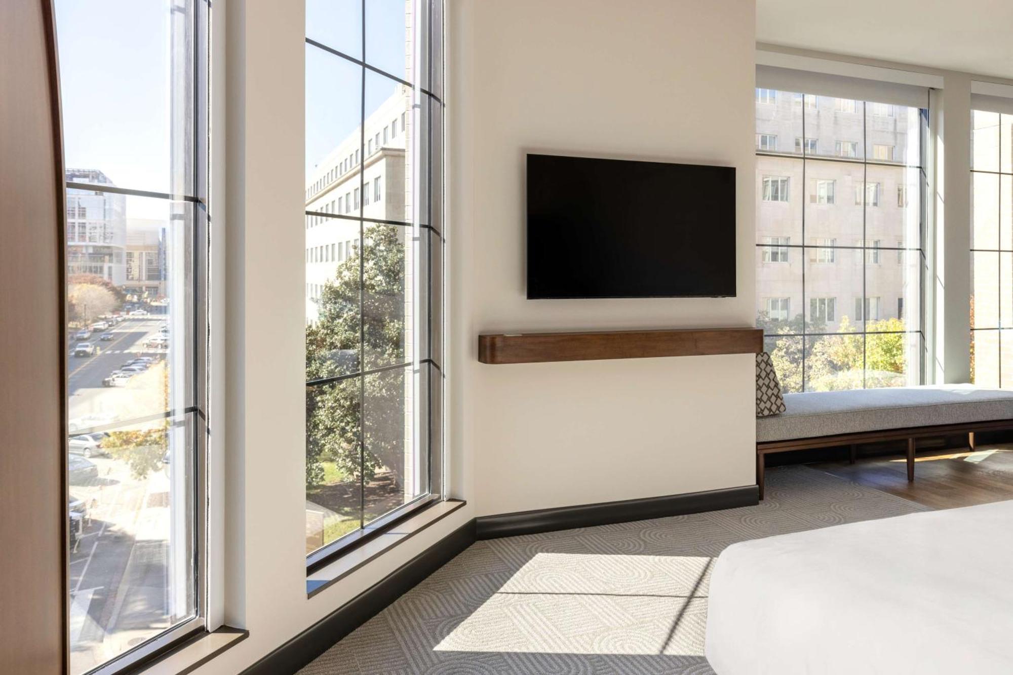 Arlo Dc Hotel 4*